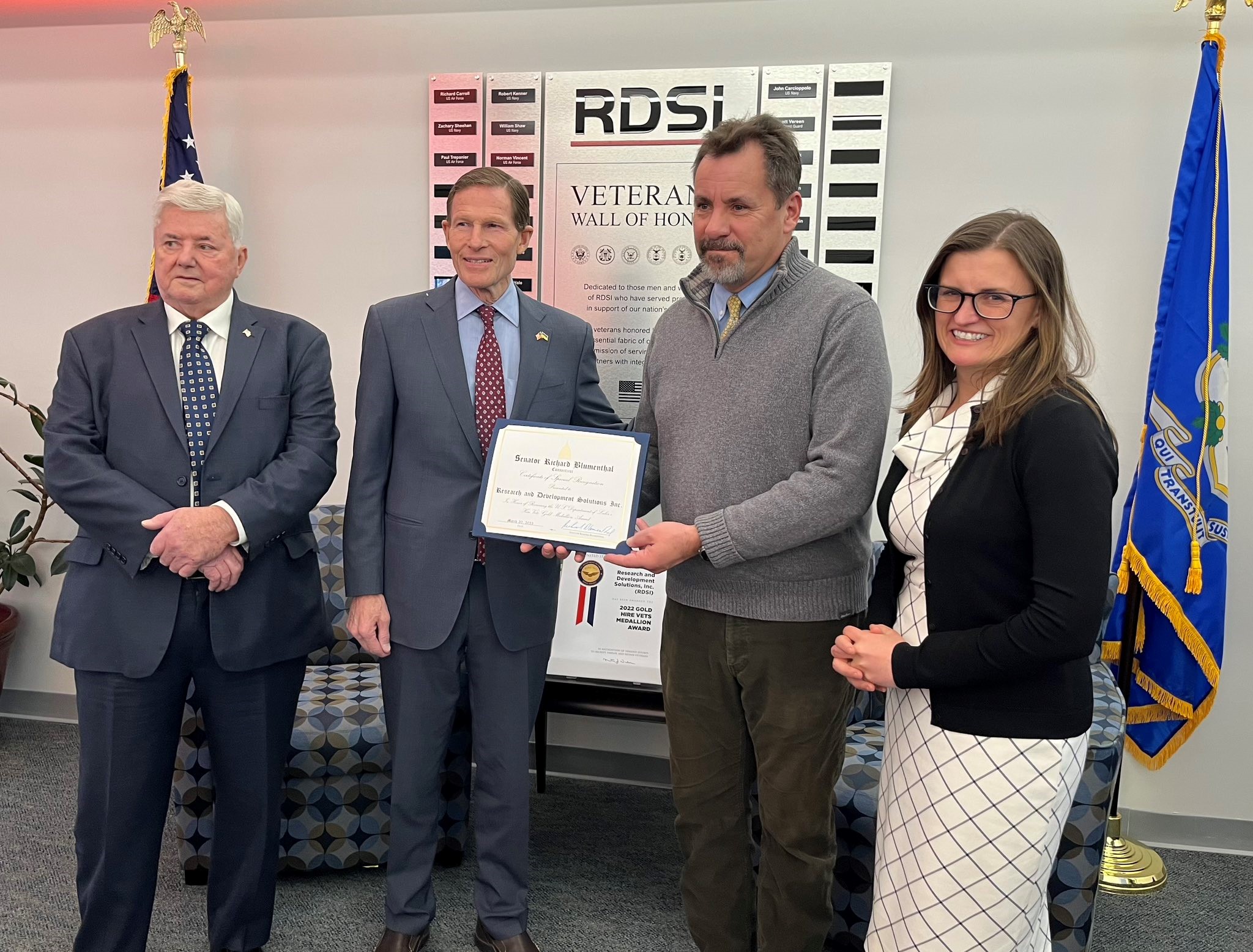 Blumenthal visited Research & Development Solution Inc. (RDSI) which develops software used to train submariners.